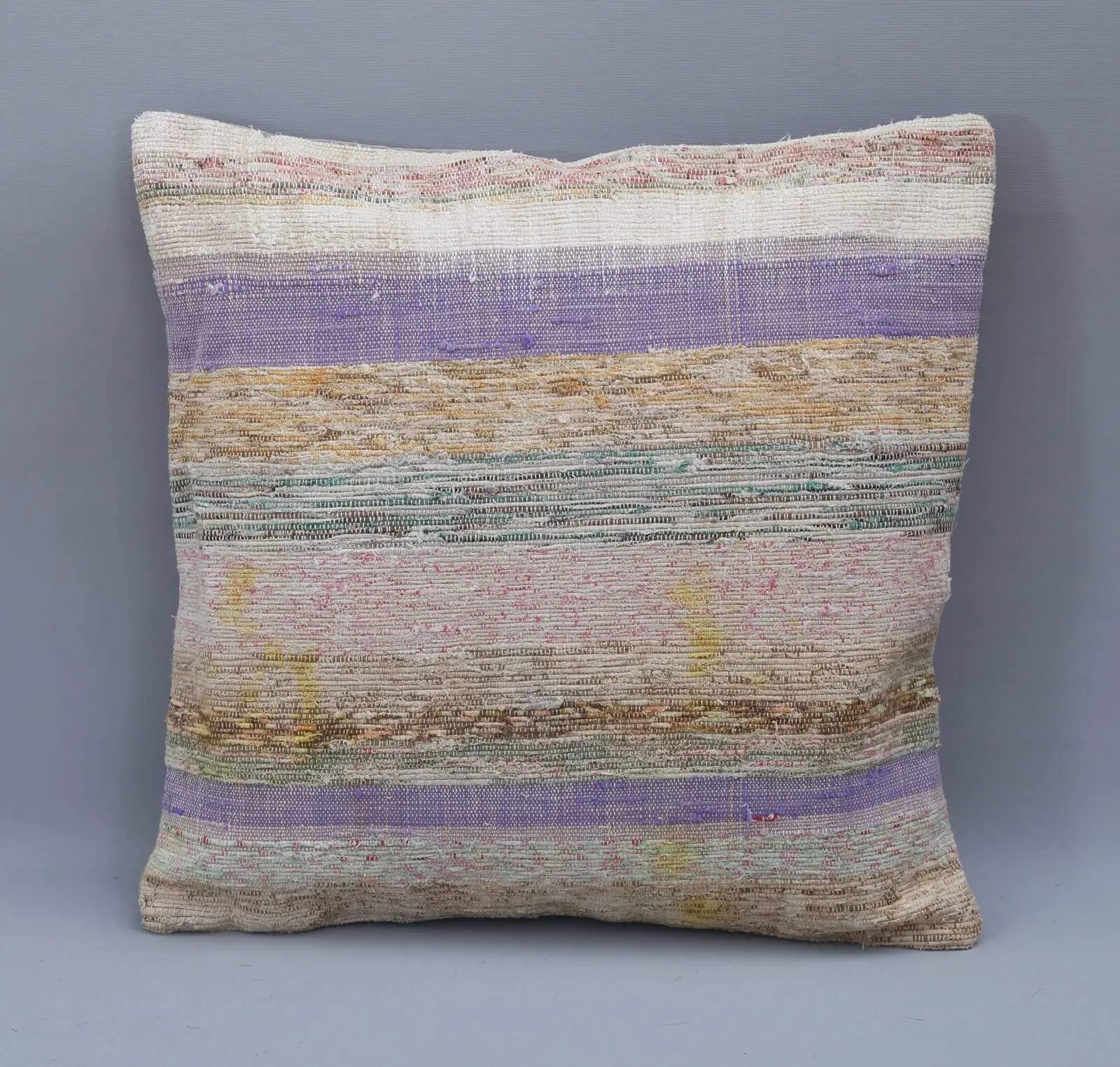 RC 27224 1 MULTICOLOR PILLOWS